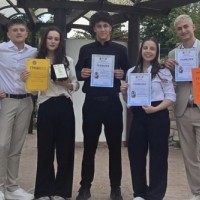 Блестящо представяне на националния конкурс за рецитация на Яворова поезия „Подир сенките на облаците“ в Чирпан